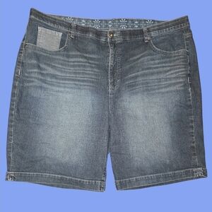 Faded Glory Women's Denim Blue Jean Shorts Marjorie Design Size 26W